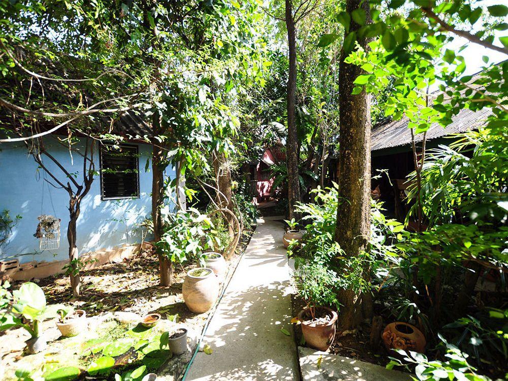 Sukhothai Guest House エクステリア 写真