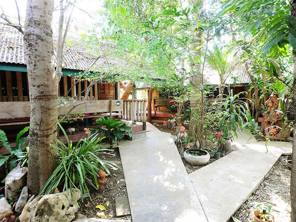 Sukhothai Guest House エクステリア 写真