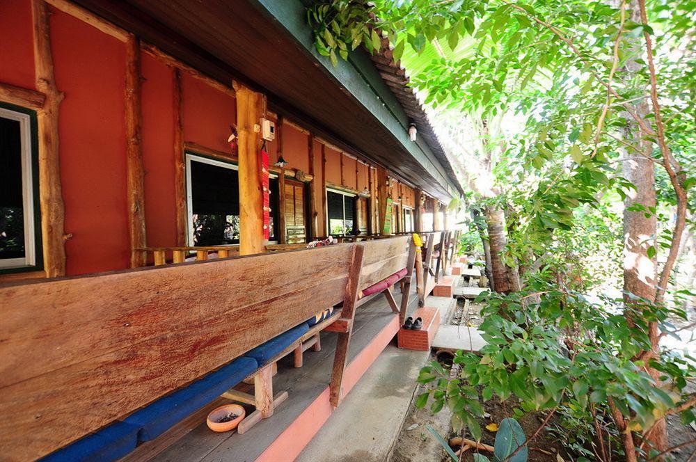 Sukhothai Guest House エクステリア 写真